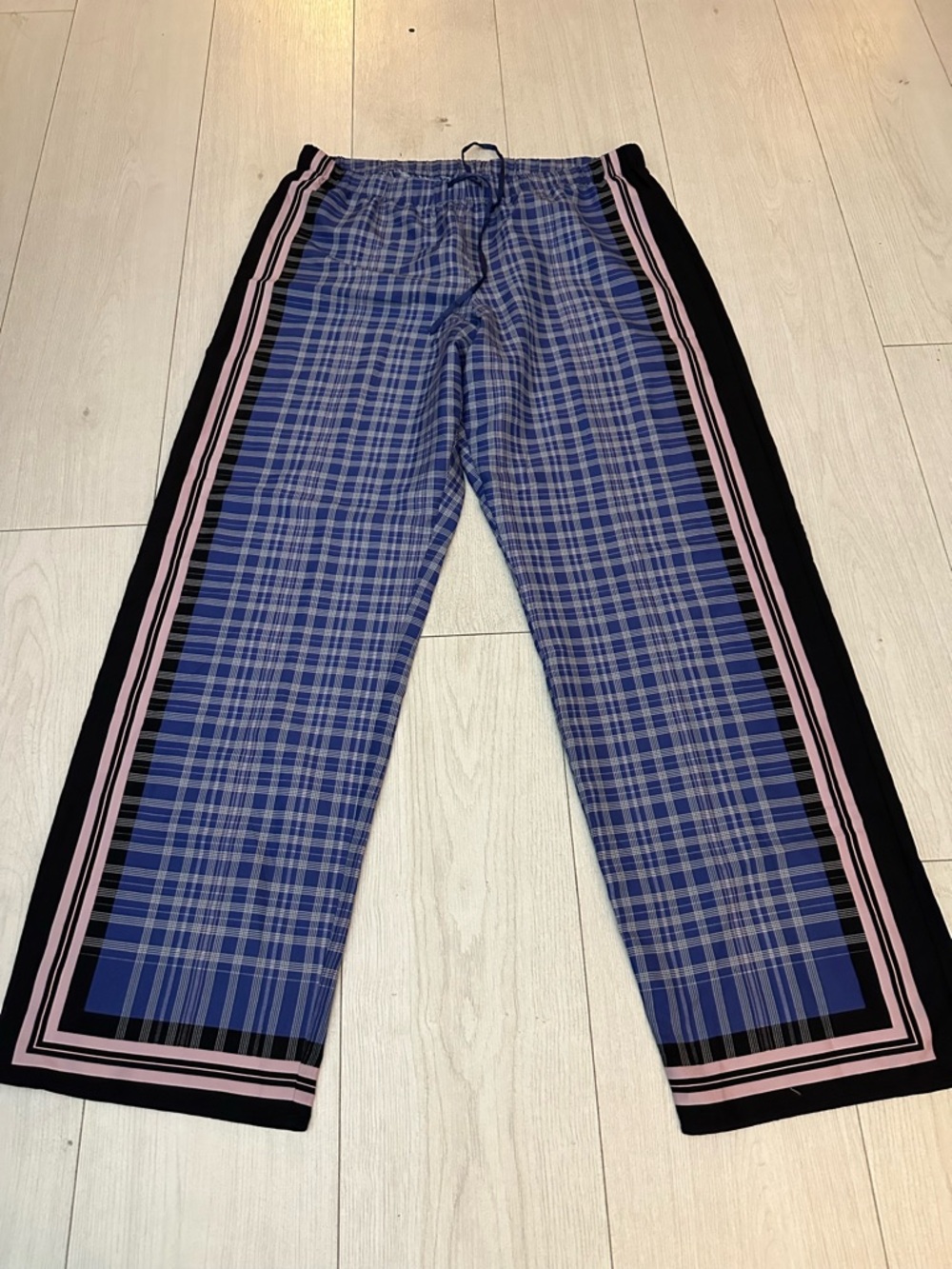 Victoria Secret Pajama lounge pants- plaid